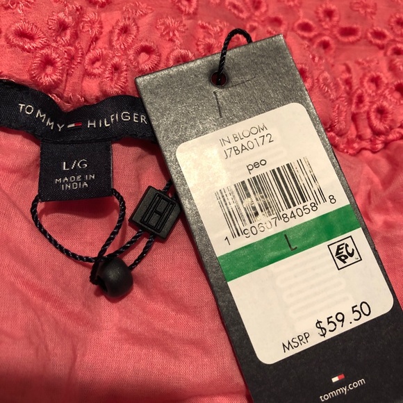 NWT Tommy Hilfiger Sz L Magenta Eyelet Off the Shoulder Top - Picture 4 of 9